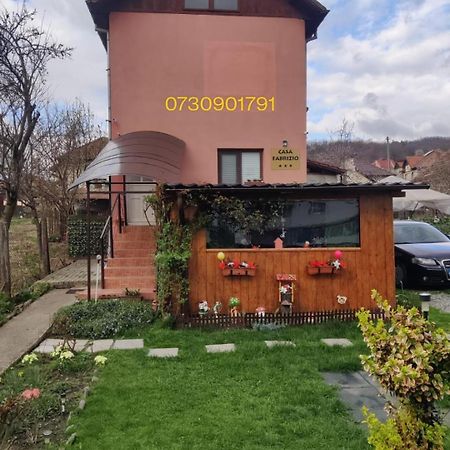 Hotel Casa Fabrizio Călimăneşti Exterior foto