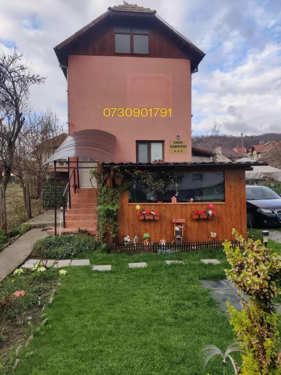 Hotel Casa Fabrizio Călimăneşti Exterior foto